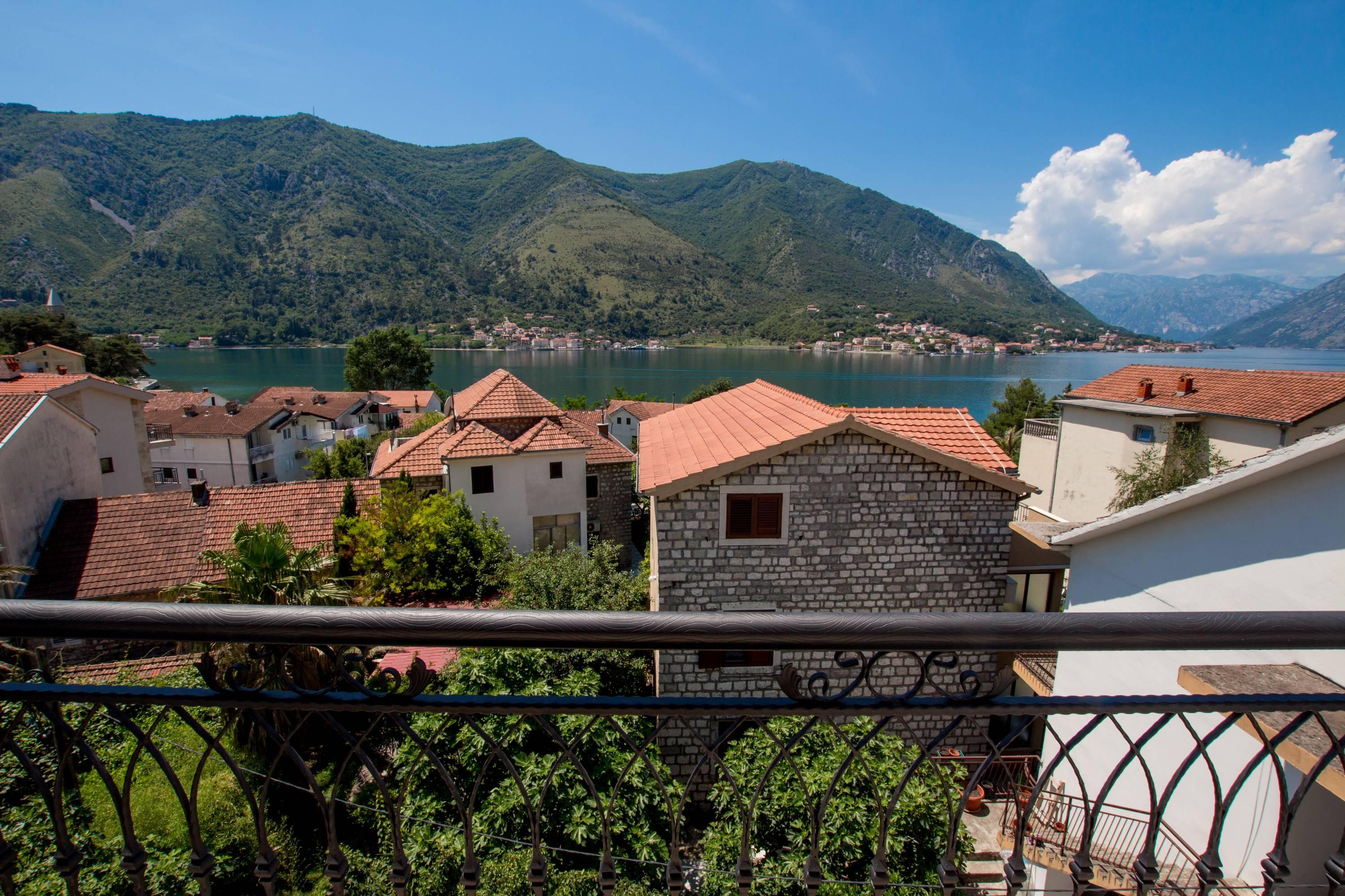 Hotel Alkima Kotor Eksteriør billede