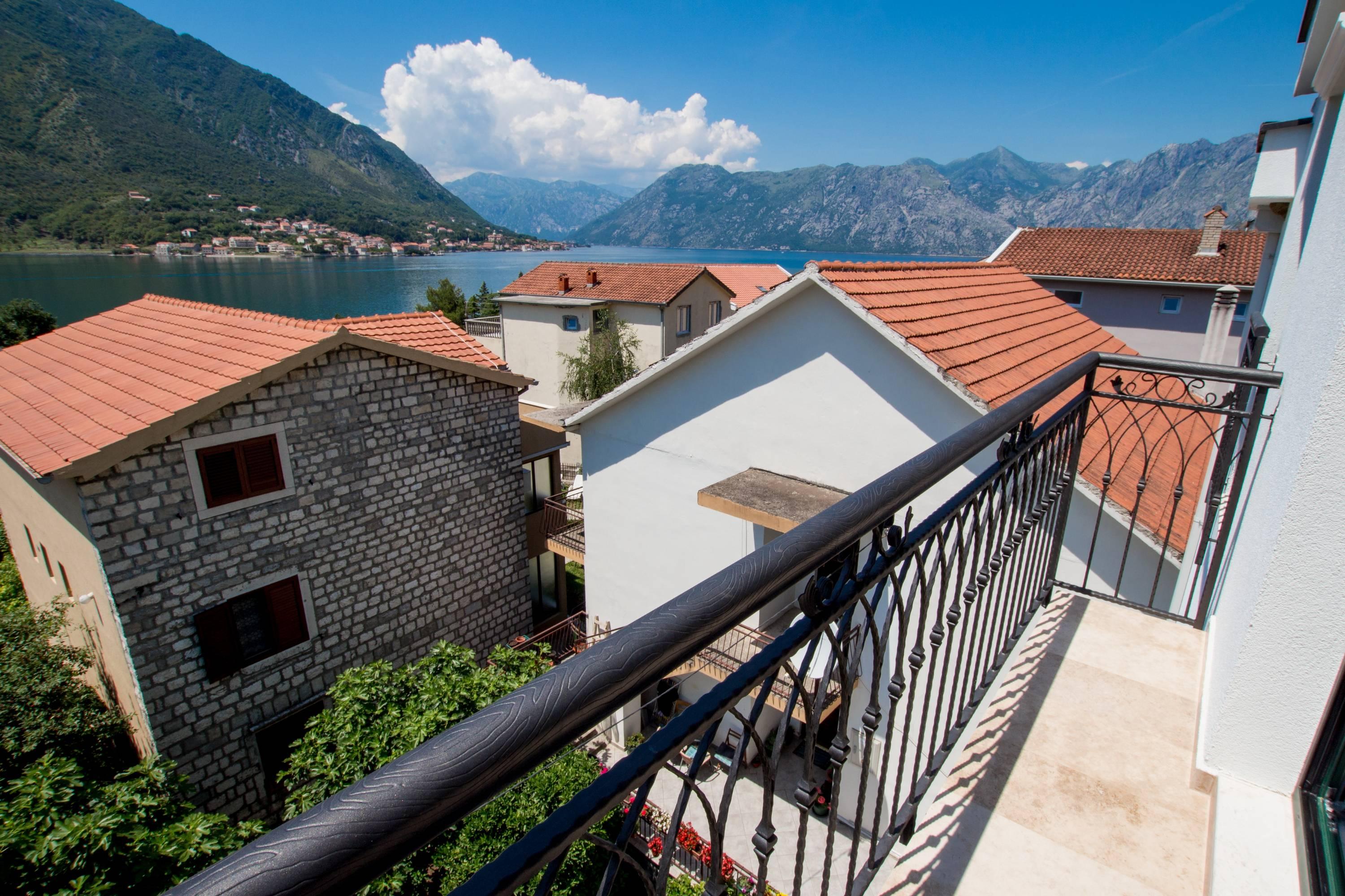 Hotel Alkima Kotor Eksteriør billede
